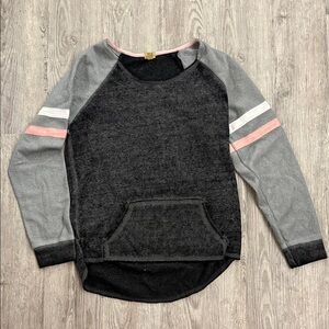 True Craft Black and Pink Raglan Sweatshirt